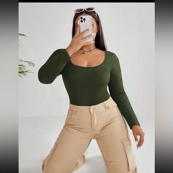 SHEIN Body Suit - Picture 2 of 3